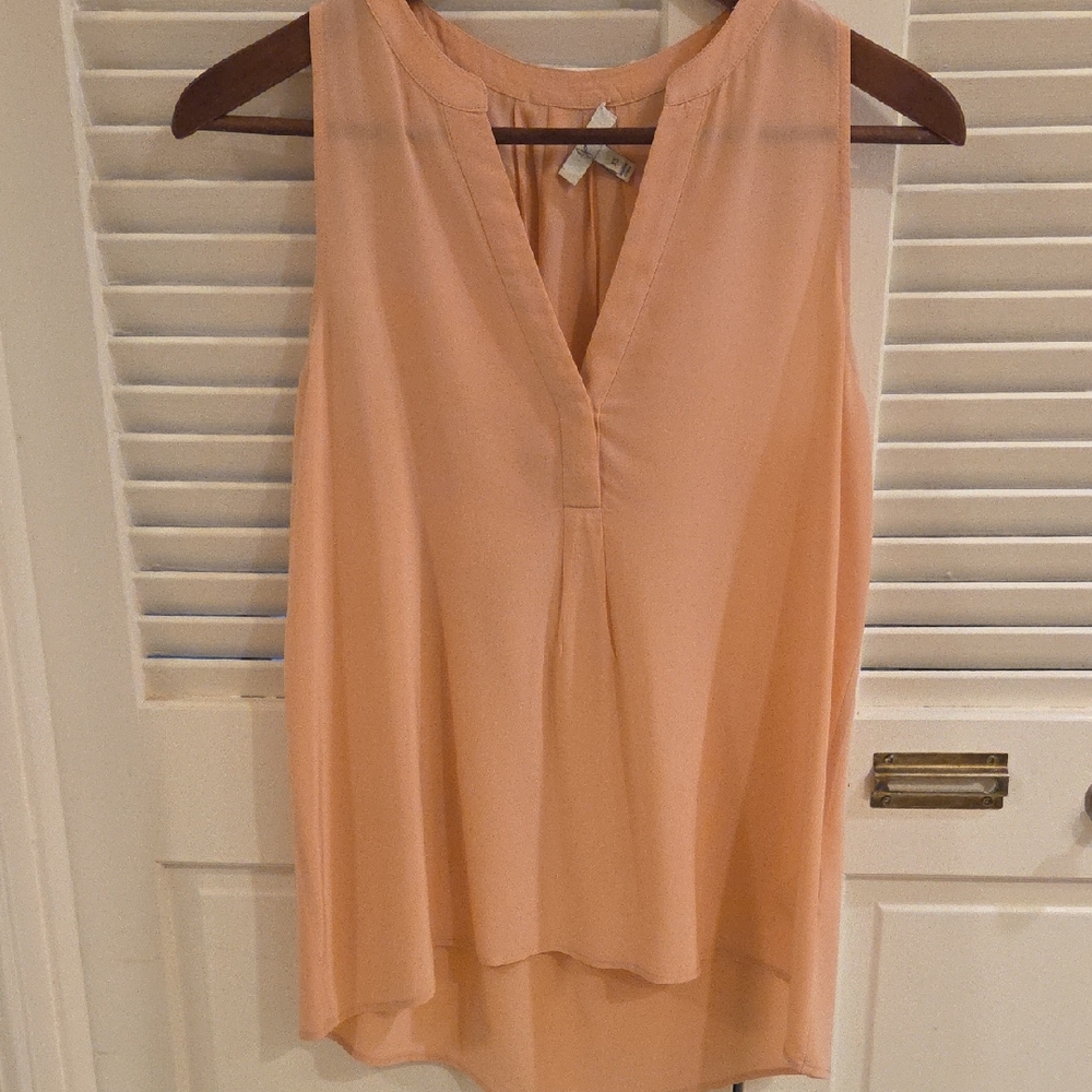 Joie Peach V-Neck Sleeveless Blouse